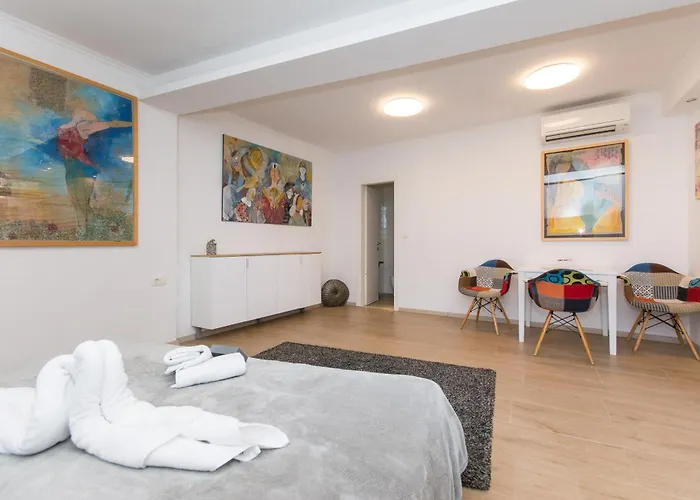 アパート Finest Ii