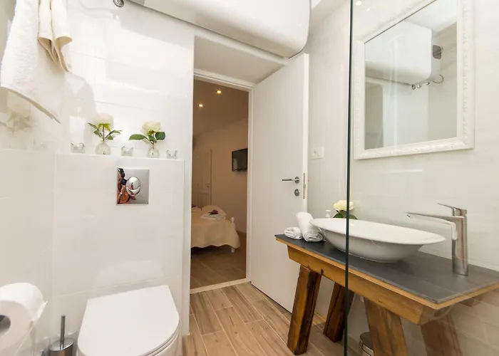 Finest Ii * ドゥブロブニク